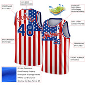 Maßgeschneidertes, authentisches, modisches, authentisches Basketballtrikot mit 3D-amerikanischer Flagge in Weiß, Royal-Rot